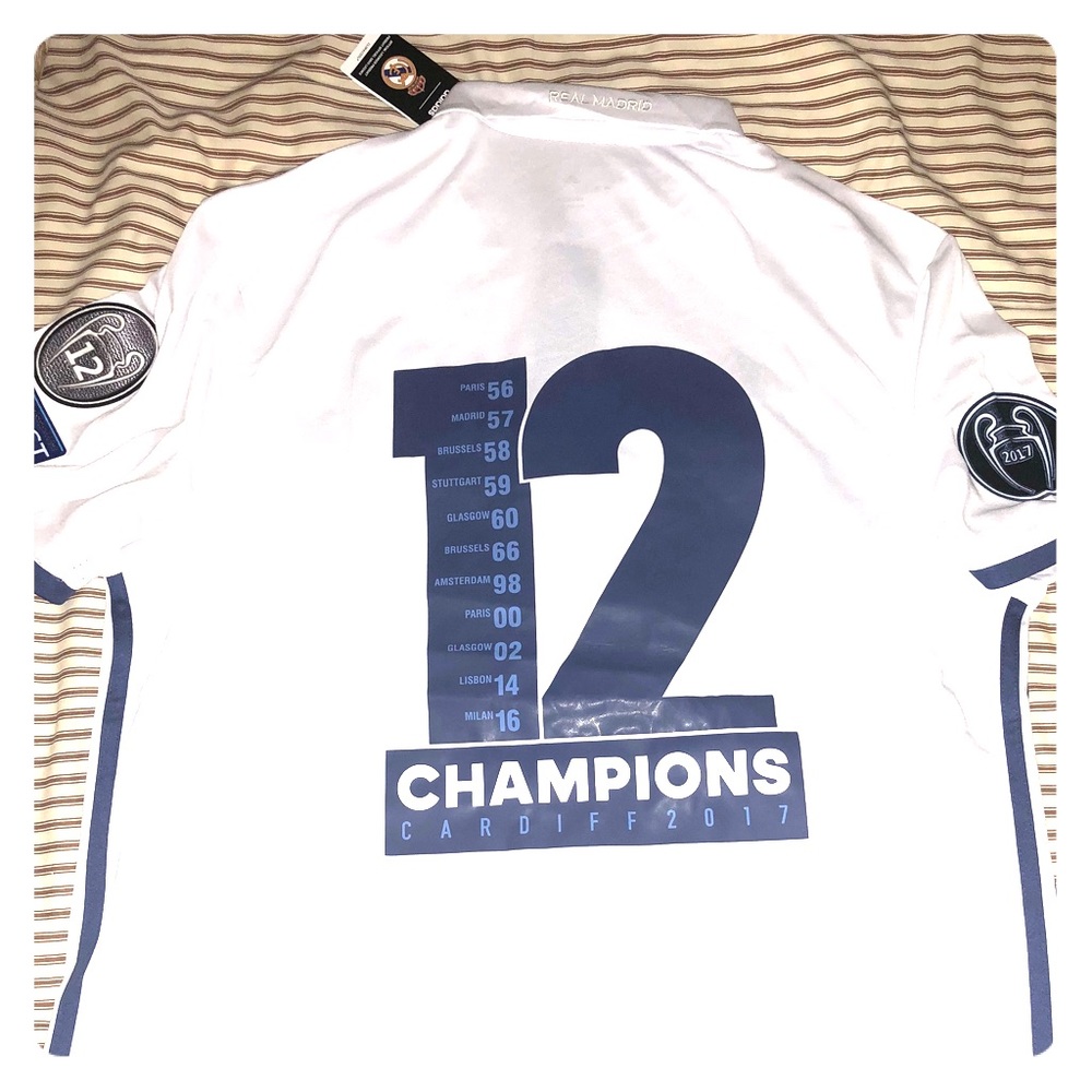 Real Madrid 12 Champions Jersey size L